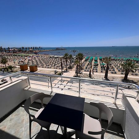 Wave Beachfront Apartments Дуррес Экстерьер фото